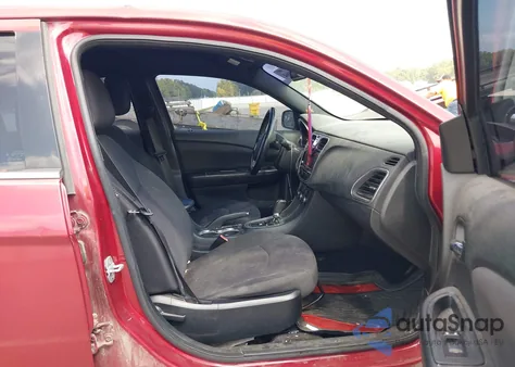 2013 Chrysler 200 Touring из США, поврежденный, VIN 1C3CCBBB2DN602684